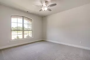 6918 Houndstooth Pl, Arlington, TX 76001 - Photo 12