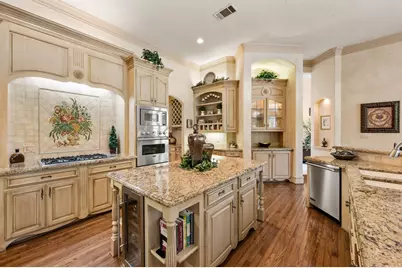 7204 Majestic Manor, Colleyville, TX 76034 - Photo 10
