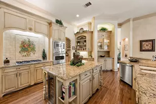 7204 Majestic Manor, Colleyville, TX 76034 - Photo 10