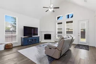 2901 Stonefield, The Colony, TX 75056 - Photo 4