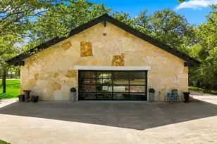 261 Hunter Ct, Bartonville, TX 76226 - Photo 8
