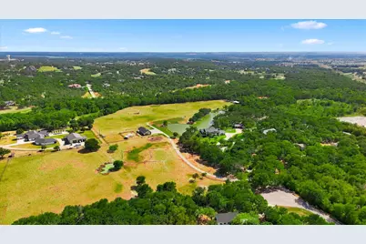 261 Hunter Court, Bartonville, TX 76226 - Photo 36