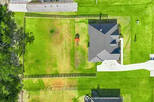 3525 Lariat Trl, Van Alstyne, TX 75495 - Photo 30