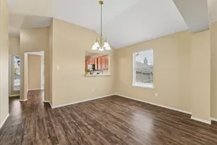 1002 James Donald Ln, Glenn Heights, TX 75154 - Photo 8