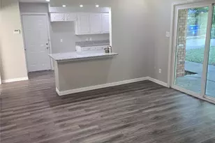 1306 Holt Ave, DeSoto, TX 75115 - Photo 2