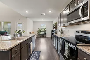 1012 Euston St, Denton, TX 76209 - Photo 10