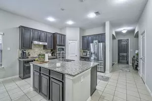 3904 Deer Lake Dr, McKinney, TX 75071 - Photo 10