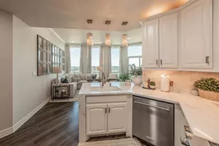 500 Throckmorton St, Fort Worth, TX 76102 - Photo 2
