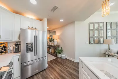 500 Throckmorton Street #1406, Fort Worth, TX 76102 - Photo 8