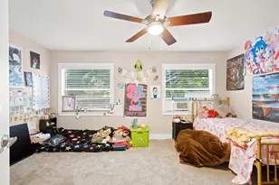 109 W 11th St, Irving, TX 75060 - Photo 16