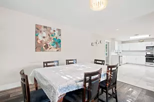 109 W 11th St, Irving, TX 75060 - Photo 12