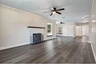 705 Reverchon Drive, Dallas, TX 75211 - Photo 6