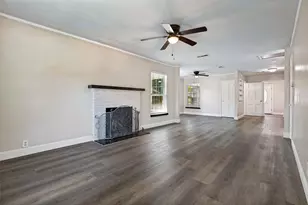 705 Reverchon Dr, Dallas, TX 75211 - Photo 6