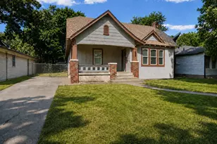 719 N Barnett Ave, Dallas, TX 75211 - Photo 2