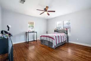 719 N Barnett Ave, Dallas, TX 75211 - Photo 8