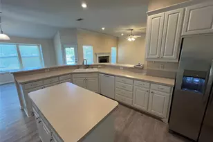 104 Cinnamon Ct, Weatherford, TX 76088 - Photo 10