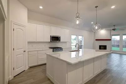 10171 Blue Jay Lane, Benbrook, TX 76126 - Photo 12