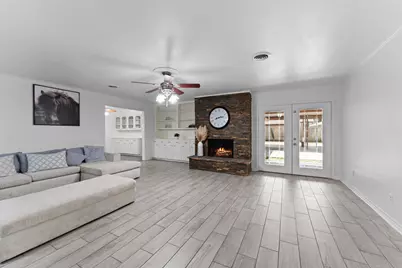 1807 Holm Oak Street, Arlington, TX 76012 - Photo 8