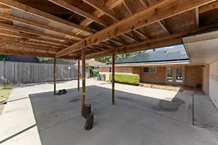 1807 Holm Oak St, Arlington, TX 76012 - Photo 26