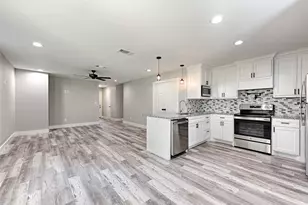 208 - 212 E Cherry St, Sherman, TX 75090 - Photo 2