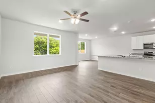 10641 Stag Ln, Fort Worth, TX 76036 - Photo 4