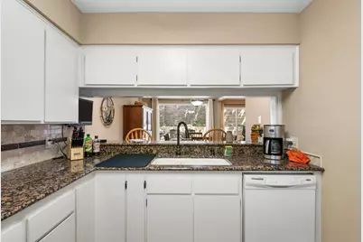 2781 Fairway Park Street, Grand Prairie, TX 75050 - Photo 10