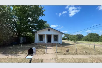 1300 N 9th Street, Wichita Falls, TX 76306 - Photo 2