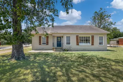 805 S Tyler Street, McGregor, TX 76657 - Photo 32