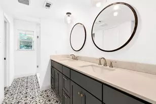 7029 Spring Valley Rd, Dallas, TX 75254 - Photo 10