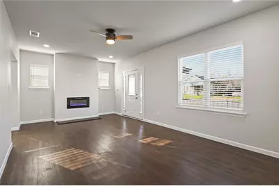 820 W College Street, Sherman, TX 75092 - Photo 6
