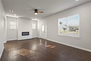 820 W College St, Sherman, TX 75092 - Photo 6