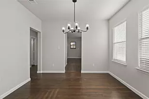 820 W College St, Sherman, TX 75092 - Photo 10