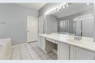 828 Abbots Lane, Denton, TX 76205 - Photo 24