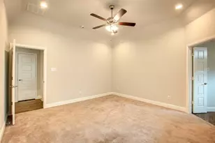820 10th St, Argyle, TX 76226 - Photo 34