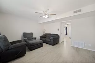 1905 W Morton St, Denison, TX 75020 - Photo 6