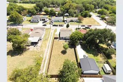 705 N Washington Street, Farmersville, TX 75442 - Photo 22