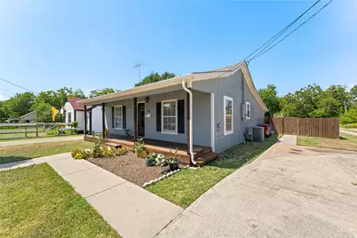 705 N Washington Street, Farmersville, TX 75442 - Photo 2