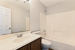 1004 Triple Crown Dr, Fort Worth, TX 76179 - Photo 34