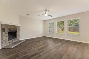 1004 Triple Crown Dr, Fort Worth, TX 76179 - Photo 10