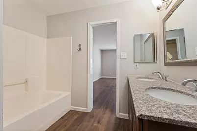 1004 Triple Crown Drive, Fort Worth, TX 76179 - Photo 30