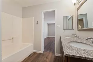 1004 Triple Crown Dr, Fort Worth, TX 76179 - Photo 30