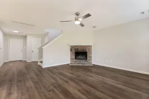 1004 Triple Crown Dr, Fort Worth, TX 76179 - Photo 8