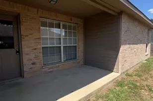 1824 McNeely St, Lancaster, TX 75134 - Photo 12