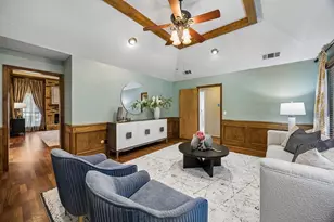 9918 Chimney Hill Ln, Dallas, TX 75243 - Photo 16