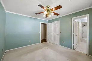 9918 Chimney Hill Ln, Dallas, TX 75243 - Photo 26
