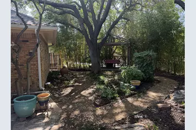 9918 Chimney Hill Lane, Dallas, TX 75243 - Photo 36