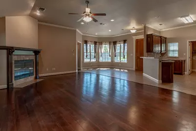 1200 Chaparral Lane, Granbury, TX 76048 - Photo 10