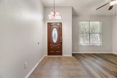 8806 Oakwood Lane, Frisco, TX 75035 - Photo 4