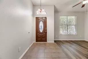 8806 Oakwood Ln, Frisco, TX 75035 - Photo 4