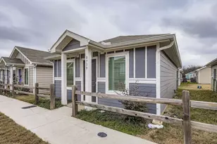8739 Cottage Crk Dr, Fort Worth, TX 76123 - Photo 2